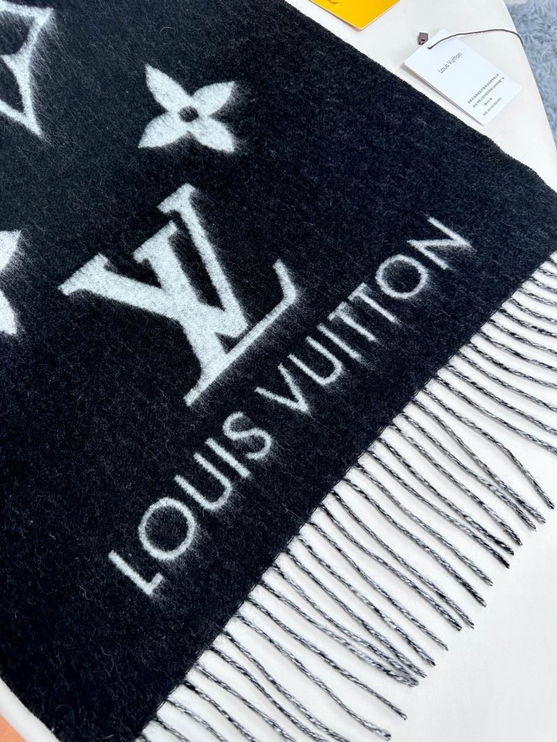 Louis Vuitton Scarf